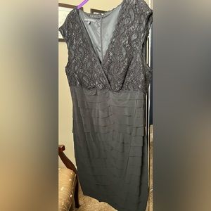 Jones Wear Dress - 16W - Black Lace - Fully Lined